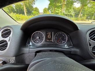 Volkswagen Tiguan 1.4 TSI 16V SUV  Benzine 1.390cc 110kW (150pk) FWD 2008-03/2011-05 (5N1) CAVA picture 14
