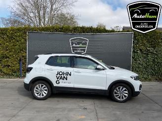 demontáž osobní automobily Volkswagen T-Cross T-Cross, SUV, 2018 1.0 TSI 95 12V 2023/7