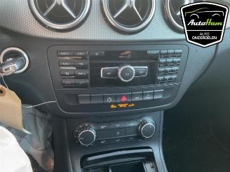 Mercedes B-klasse B (W246), Hatchback, 2011 / 2018 1.6 B-200 BlueEFFICIENCY Turbo 16V picture 17