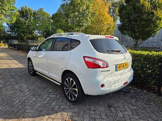 Nissan Qashqai 1.6 16V SUV  Benzine 1.598cc 86kW (117pk) FWD 2010-11/2014-01 (J10A; J10B) HR16DE picture 3
