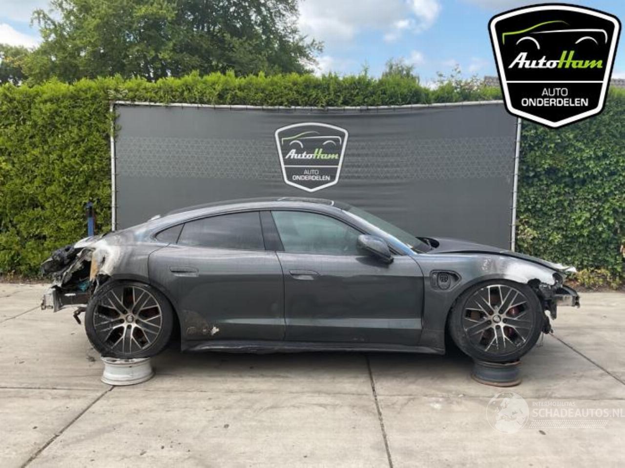 Porsche Taycan Taycan (Y1A), Sedan, 2019 4S