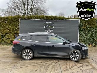 rozbiórka samochody osobowe Ford Focus Focus 4 Wagon, Combi, 2018 1.0 EcoBoost 12V Hybrid 155 2023/9