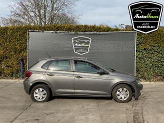 demontáž osobní automobily Volkswagen Polo Polo VI (AW1), Hatchback 5-drs, 2017 1.0 12V BlueMotion Technology 2018/3
