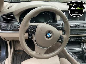 BMW 5-serie 5 serie (F10), Sedan, 2009 / 2016 530i 24V TwinPower Turbo picture 16