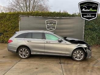 damaged passenger cars Mercedes C-klasse C Estate (S205), Combi, 2014 / 2021 C-350 e 2.0 16V 2015/9