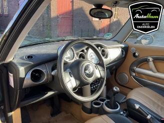 Mini Mini Mini One/Cooper (R50), Hatchback, 2001 / 2007 1.6 16V Cooper picture 10