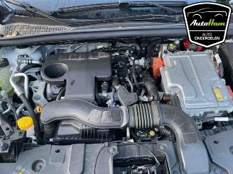 Renault Captur Captur II (RJB), SUV, 2020 1.6 E-Tech 145 picture 15