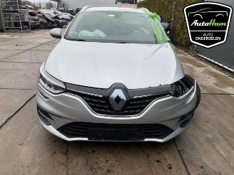 Renault Mégane Megane IV Estate (RFBK), Combi 5-drs, 2016 1.3 TCE 160 16V picture 4