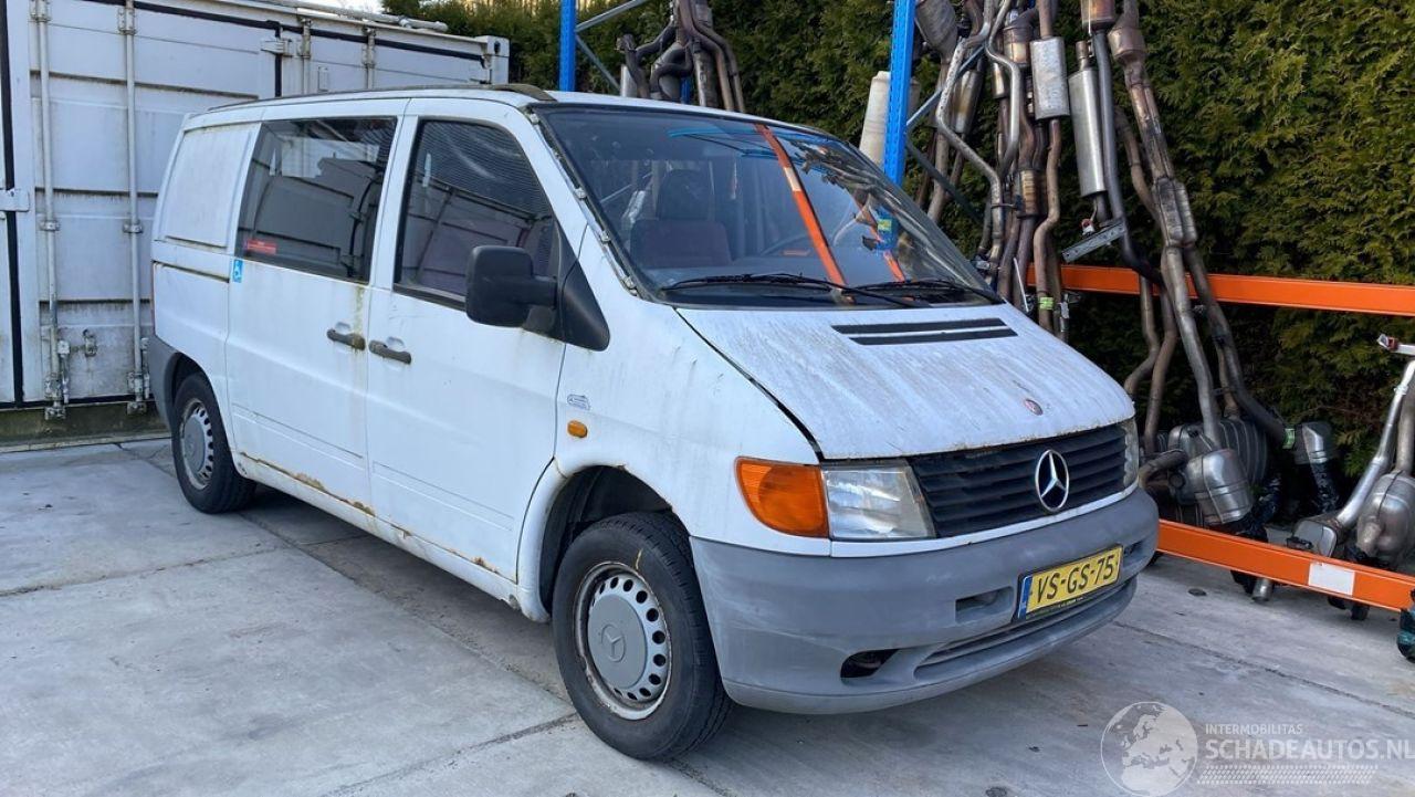 Mercedes Vito 2.3 108D Bus  Diesel 2.299cc 58kW (79pk) FWD 1996-02/1999-01 (638.164) OM601942