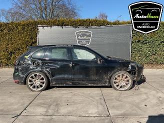 Salvage car Porsche Cayenne Cayenne II (92A), SUV, 2010 / 2018 4.8 V8 32V GTS 2012/9