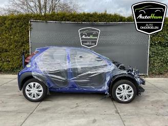 demontáž osobní automobily Toyota Aygo Aygo X, Hatchback, 2022 1.0 12V VVT-i 2024/11