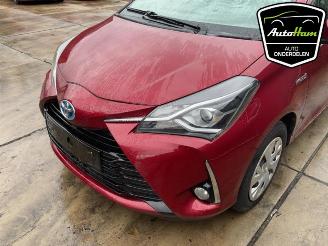 Toyota Yaris Yaris III (P13), Hatchback, 2010 / 2020 1.5 16V Hybrid picture 4