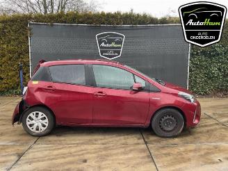 Auto da rottamare Toyota Yaris Yaris III (P13), Hatchback, 2010 / 2020 1.5 16V Hybrid 2018/8