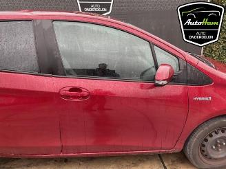 Toyota Yaris Yaris III (P13), Hatchback, 2010 / 2020 1.5 16V Hybrid picture 12