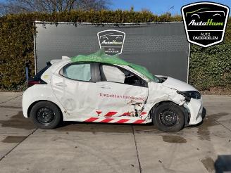 Unfallwagen Toyota Yaris Yaris IV (P21/PA1/PH1), Hatchback, 2020 1.5 12V Hybrid 115 2024/1