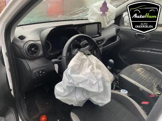 Hyundai I-10 i10, Hatchback, 2019 1.0 12V picture 13