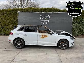 Salvage car Audi A3 A3 Sportback (8VA/8VF), Hatchback 5-drs, 2012 / 2020 1.4 TFSI 16V e-tron 2015/3