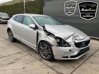 Volvo V-40 V40 (MV), Hatchback 5-drs, 2012 / 2019 1.6 T2 GTDi 16V picture 2