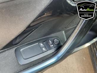 Peugeot 208 208 I (CA/CC/CK/CL), Hatchback, 2012 / 2019 1.4 16V picture 18