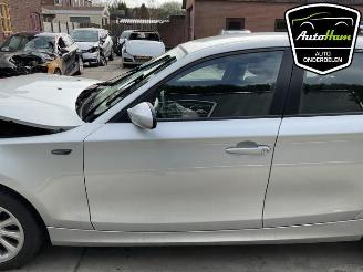 BMW 1-serie 1 serie (E87/87N), Hatchback 5-drs, 2003 / 2012 116i 2.0 16V picture 6