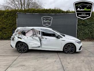 Salvage car Volkswagen Golf Golf VIII (CD1), Hatchback, 2019 2.0 TSI R 16V 4Motion 2021/3