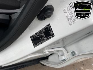 Toyota Aygo Aygo X, Hatchback, 2022 1.0 12V VVT-i picture 13