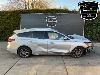 Salvage car Ford Focus Focus 4 Wagon, Combi, 2018 / 2025 1.0 EcoBoost 12V Hybrid 155 2025/7