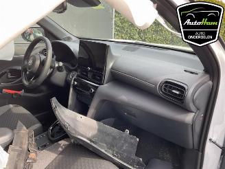 Toyota Yaris Cross Yaris Cross (PB1/PJ1), SUV, 2020 1.5 12V Hybrid 115 picture 12