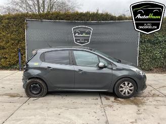 Autoverwertung Peugeot 208 208 I (CA/CC/CK/CL), Hatchback, 2012 / 2019 1.2 Vti 12V PureTech 82 2016/1