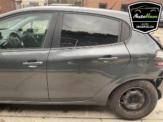 Peugeot 208 208 I (CA/CC/CK/CL), Hatchback, 2012 / 2019 1.2 Vti 12V PureTech 82 picture 9