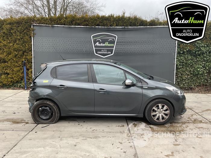 Peugeot 208 208 I (CA/CC/CK/CL), Hatchback, 2012 / 2019 1.2 Vti 12V PureTech 82