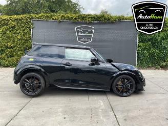 Autoverwertung Mini Mini Mini (F65/F66), Hatchback, 2024 1.5 12V Cooper C 3-Drs. 2024/5
