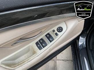 BMW 5-serie 5 serie Touring (F11), Combi, 2009 / 2017 523i 24V picture 16