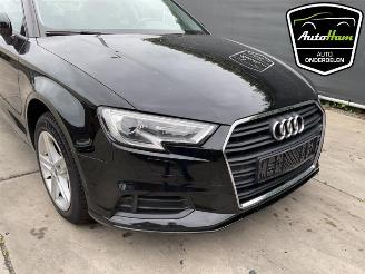 Audi A3 A3 Limousine (8VS/8VM), Sedan, 2013 / 2020 1.6 TDI 16V picture 3