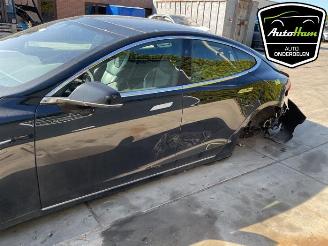 Tesla Model S  picture 11