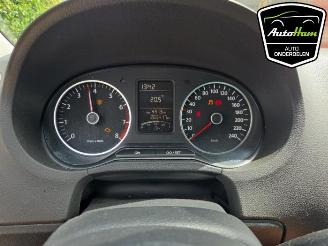Volkswagen Polo Polo V (6R), Hatchback, 2009 / 2017 1.2 12V picture 16