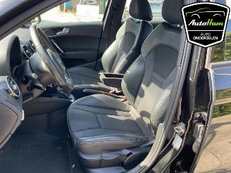 Audi A1 A1 Sportback (8XA/8XF), Hatchback 5-drs, 2011 / 2018 1.4 TFSI 16V 122 picture 26