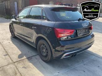 Audi A1 A1 Sportback (8XA/8XF), Hatchback 5-drs, 2011 / 2018 1.4 TFSI 16V 122 picture 10