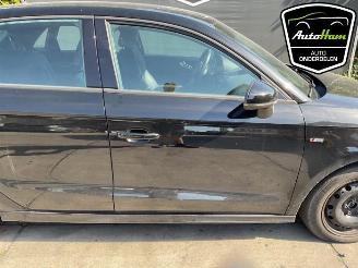 Audi A1 A1 Sportback (8XA/8XF), Hatchback 5-drs, 2011 / 2018 1.4 TFSI 16V 122 picture 14