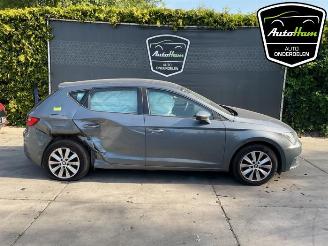 Coche siniestrado Seat Leon Leon (5FB), Hatchback 5-drs, 2012 / 2020 1.2 TSI Ecomotive 16V 2017/2