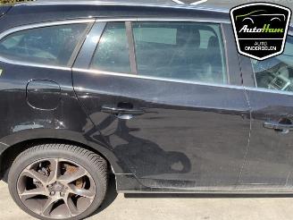 Volvo V-60 V60 I (FW/GW), Combi, 2010 / 2018 2.0 D2 16V picture 11