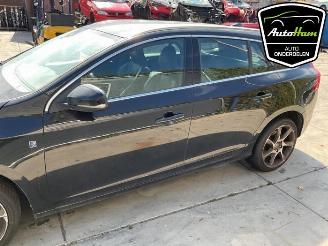 Volvo V-60 V60 I (FW/GW), Combi, 2010 / 2018 2.0 D2 16V picture 5