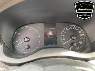 Toyota Yaris Yaris IV (P21/PA1/PH1), Hatchback, 2020 1.5 12V Hybrid 115 picture 21