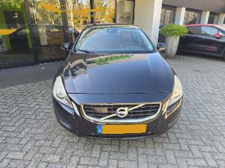 Volvo V-60 1.6 T4 16V Combi/o  Benzine 1.596cc 132kW (179pk) FWD 2010-09/2015-12 (FW48) B4164T picture 10
