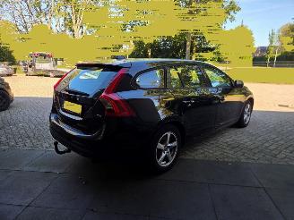 Volvo V-60 1.6 T4 16V Combi/o  Benzine 1.596cc 132kW (179pk) FWD 2010-09/2015-12 (FW48) B4164T picture 5