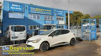 Salvage car Renault Clio Clio IV (5R), Hatchback 5-drs, 2012 0.9 Energy TCE 90 12V 2015/5