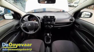 Mitsubishi Space-star Space Star (A0), Hatchback, 2012 1.0 12V picture 2