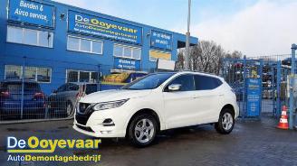 Auto da rottamare Nissan Qashqai Qashqai (J11), SUV, 2013 1.3 DIG-T 140 16V 2020/7