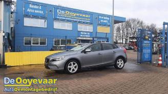demontáž osobní automobily Volvo V-40 V40 (MV), Hatchback 5-drs, 2012 / 2019 2.0 D2 16V 2018/3