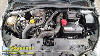 Renault Clio Clio IV Estate/Grandtour (7R), Combi 5-drs, 2012 0.9 Energy TCE 90 12V picture 3